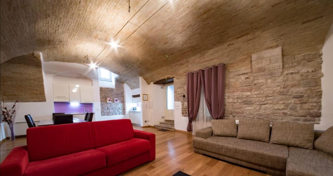Appartamento Sant'Apollinare أسيسي المظهر الخارجي الصورة